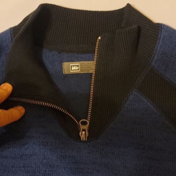 REI  3/4 zipper men's pullover size medium - Picture 2 of 10